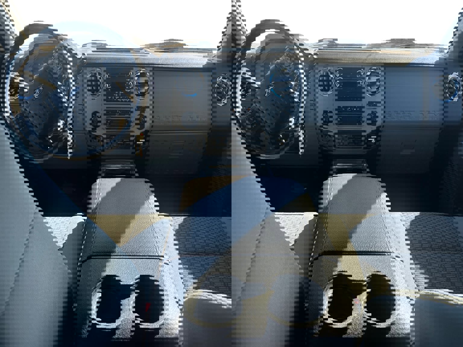 Used 2016 Ford F250 XLT w/ XLT Premium Package image 11