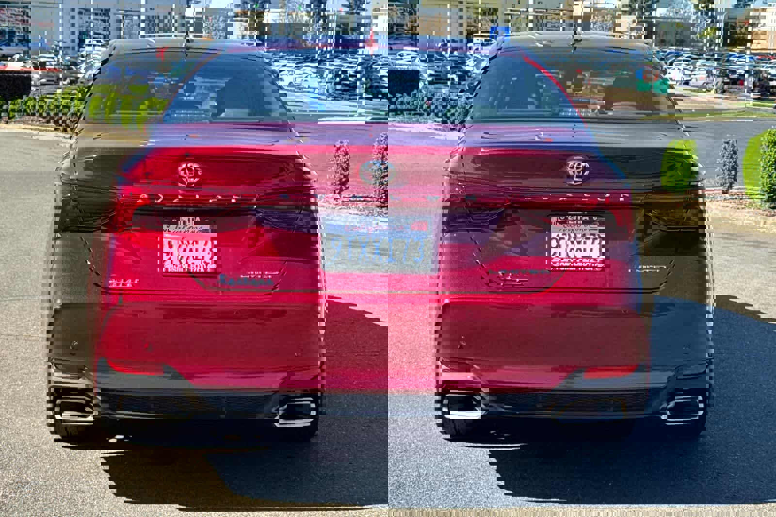 Used 2019 Toyota Avalon Limited w/ Advanced Safety Package image 8