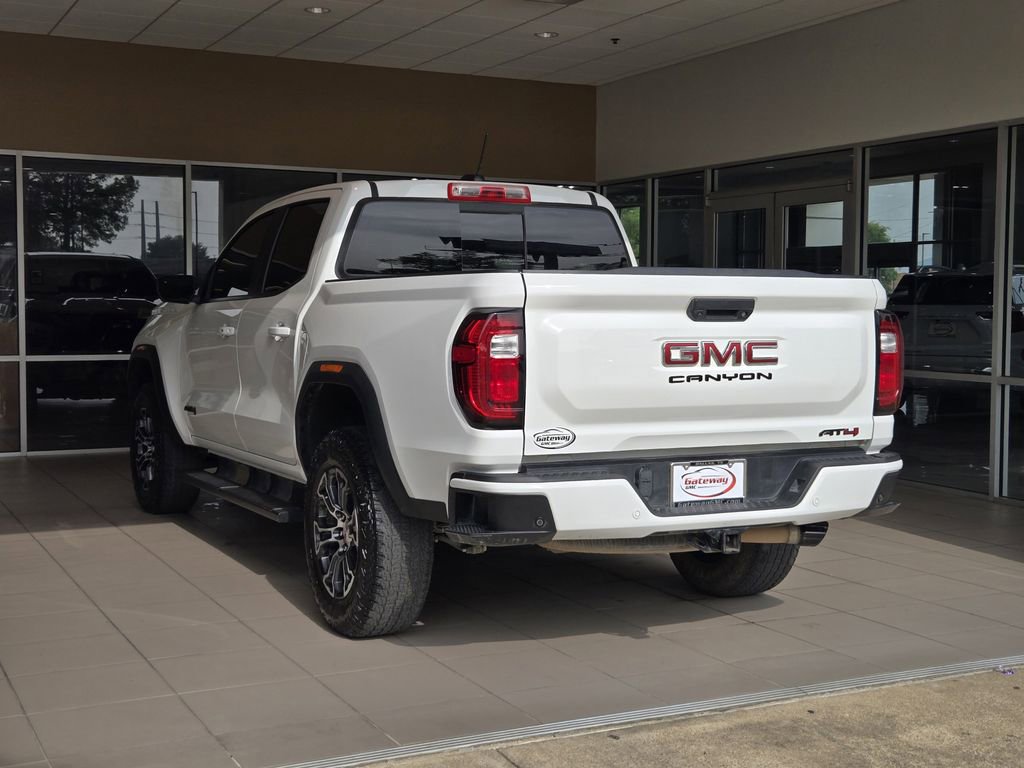 Used 2024 GMC Canyon AT4 w/ Technology Package AWD/4WD image 5
