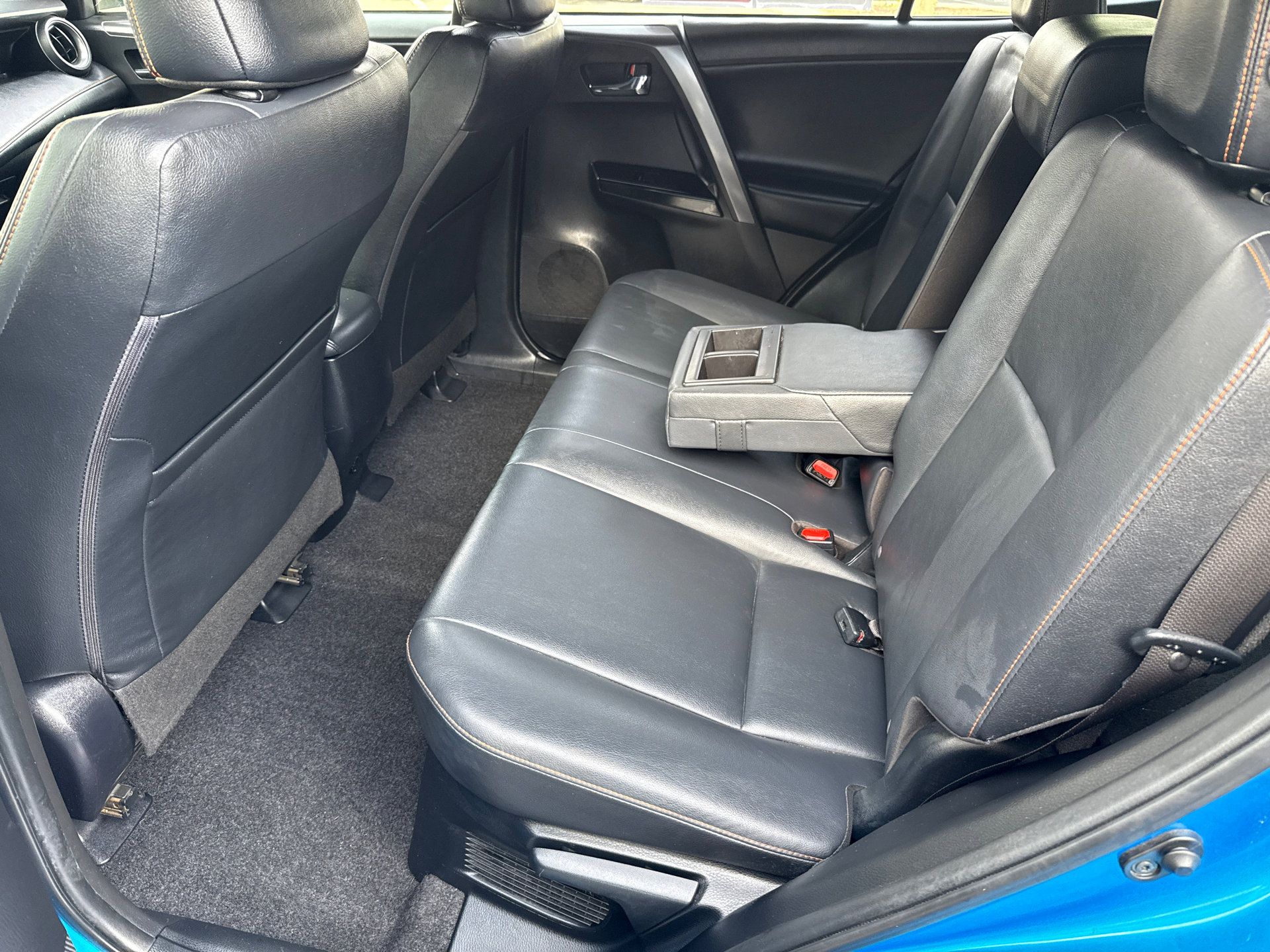 Certified 2018 Toyota RAV4 SE AWD/4WD image 18