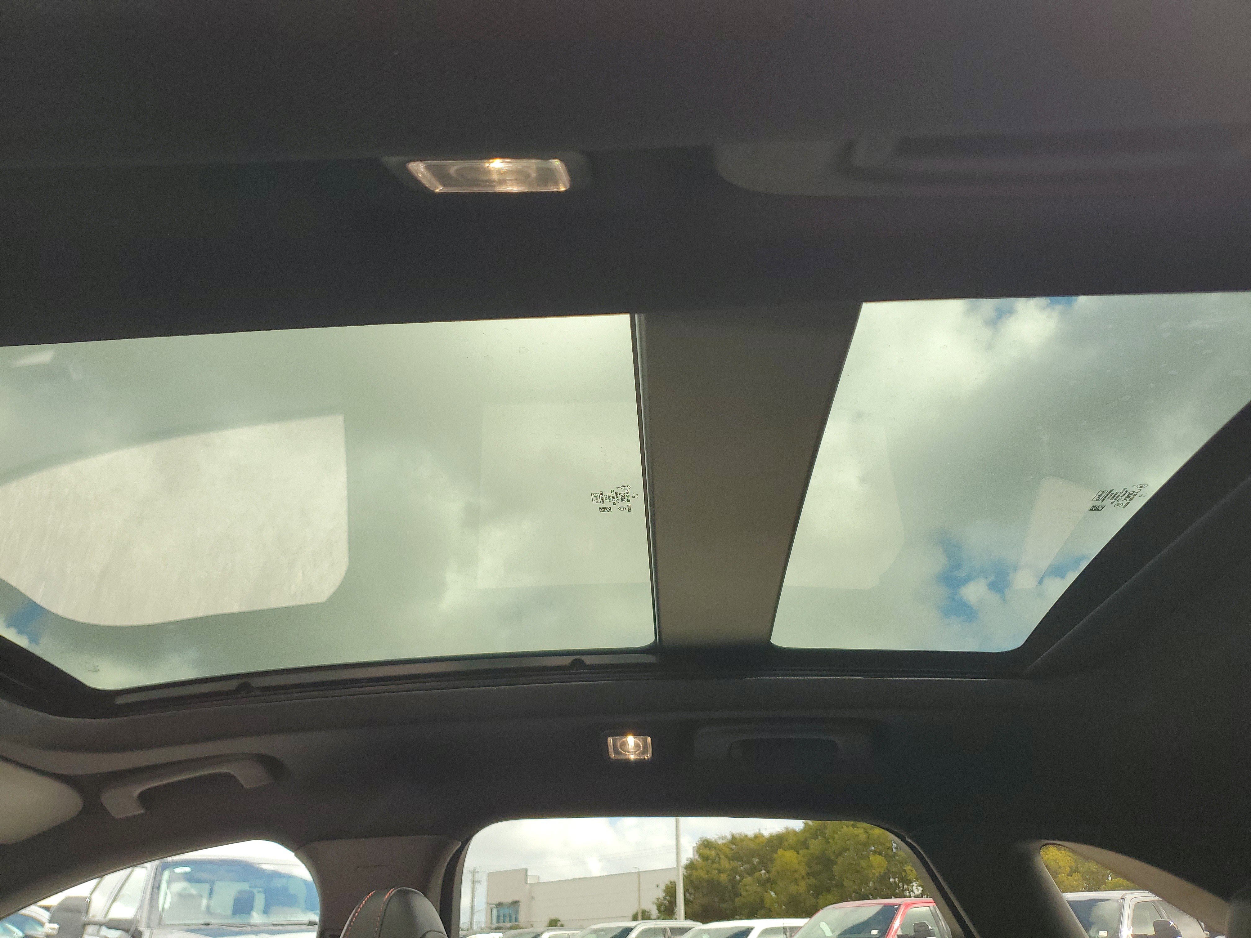 Used 2025 Ford Escape ST-Line Elite w/ Premium Technology Package image 11