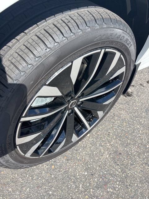 New 2026 Volvo XC90 B6 Ultra AWD/4WD image 13