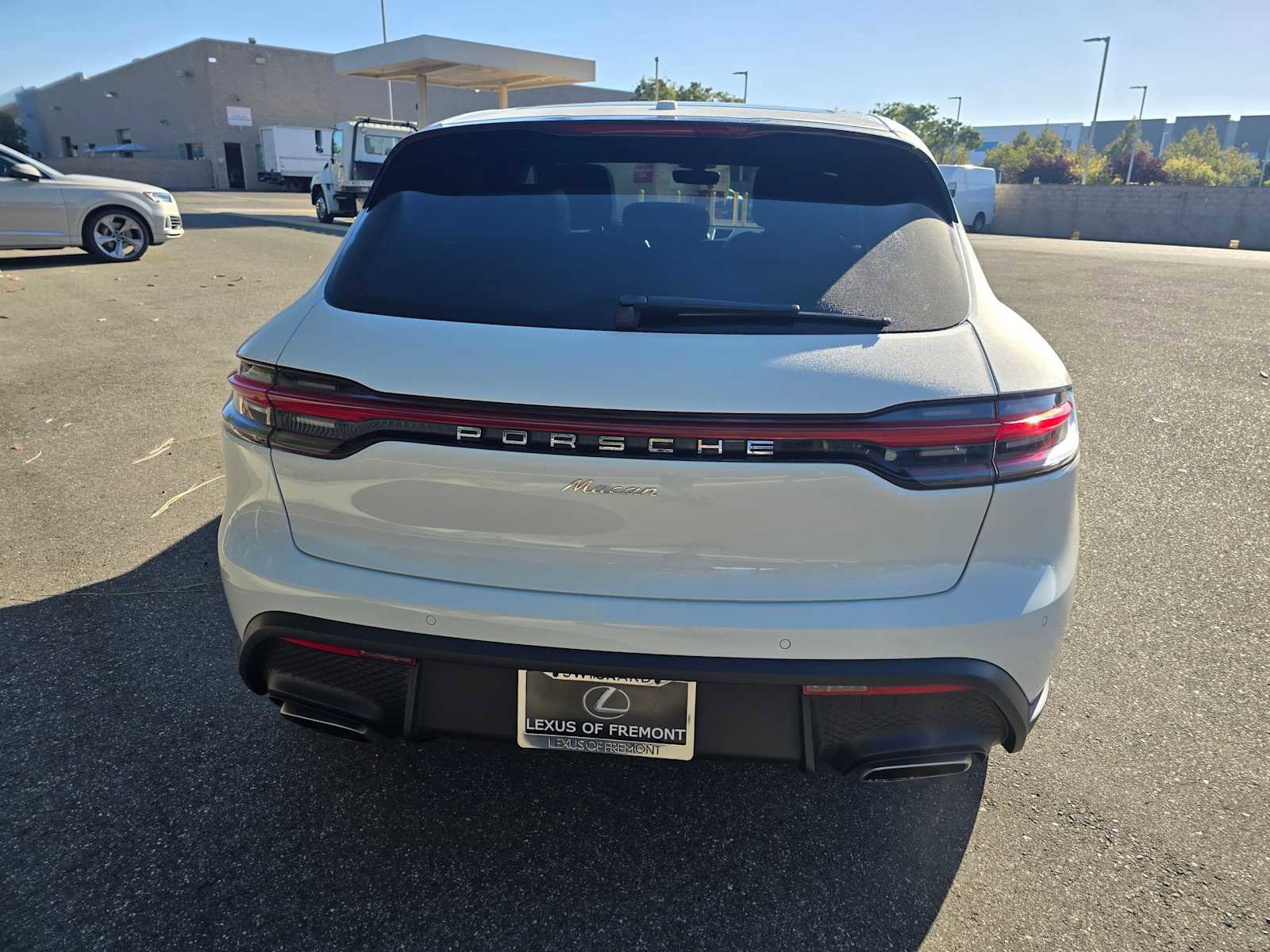 Used 2022 Porsche Macan image 4