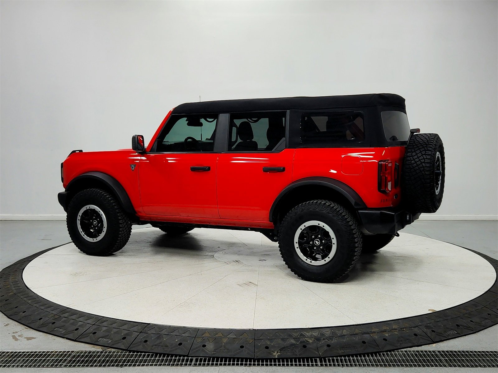 Used 2023 Ford Bronco 4-Door w/ Sasquatch Package image 5