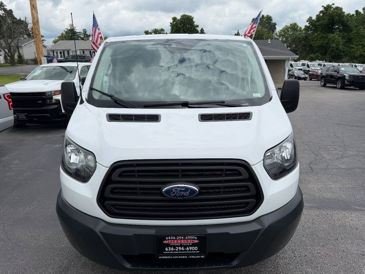 Used 2018 Ford Transit 350 XL RWD image 3