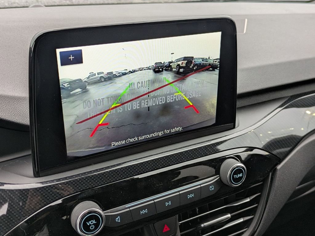 New 2026 Ford Escape ST-Line w/ Cold Weather Package image 3