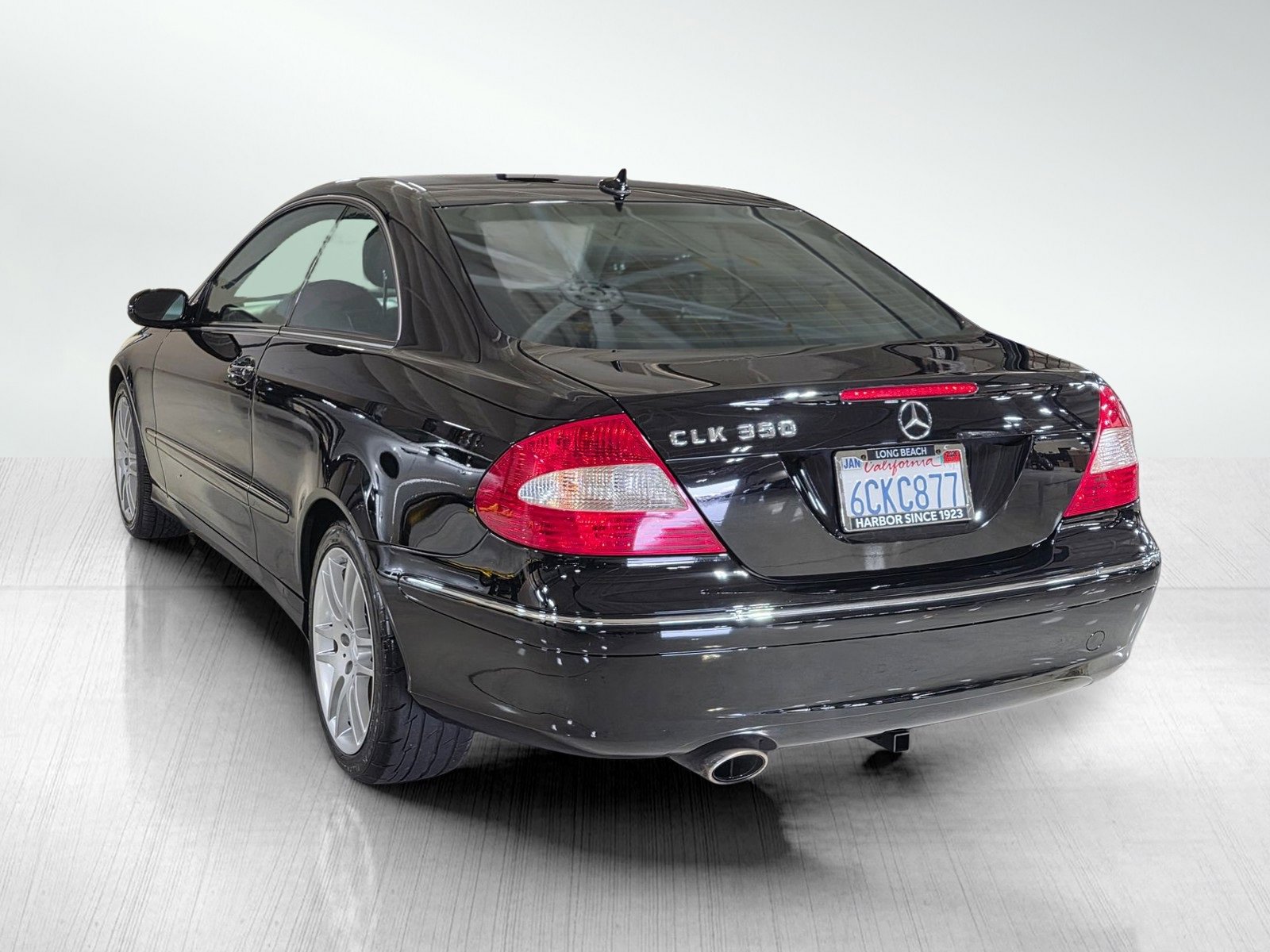 Used 2008 Mercedes-Benz CLK 350 Coupe image 5