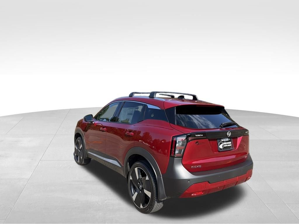 New 2026 Nissan Kicks SR image 4