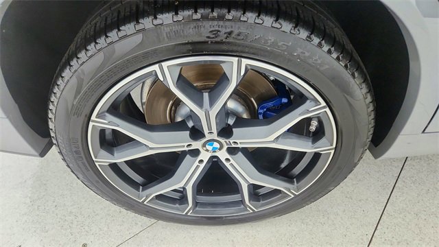 Used 2024 BMW X5 M60i image 58