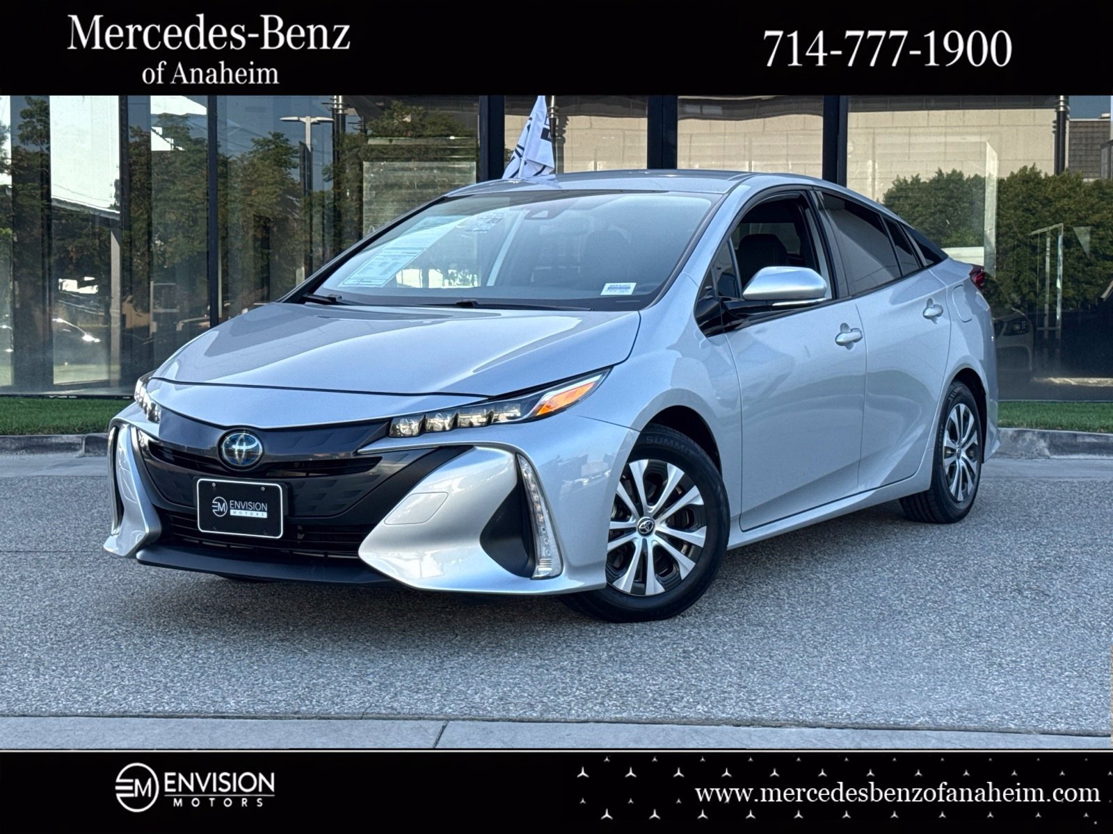 Used 2020 Toyota Prius Prime XLE FWD image 1