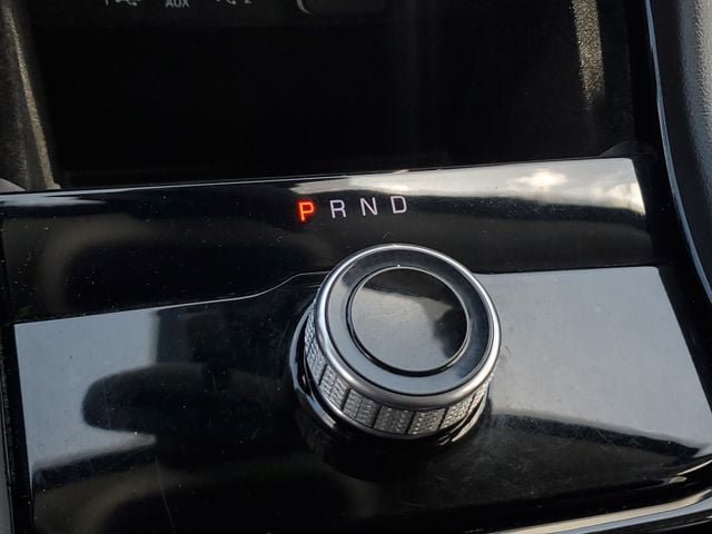 Certified 2022 Jeep Grand Cherokee L Limited RWD image 38