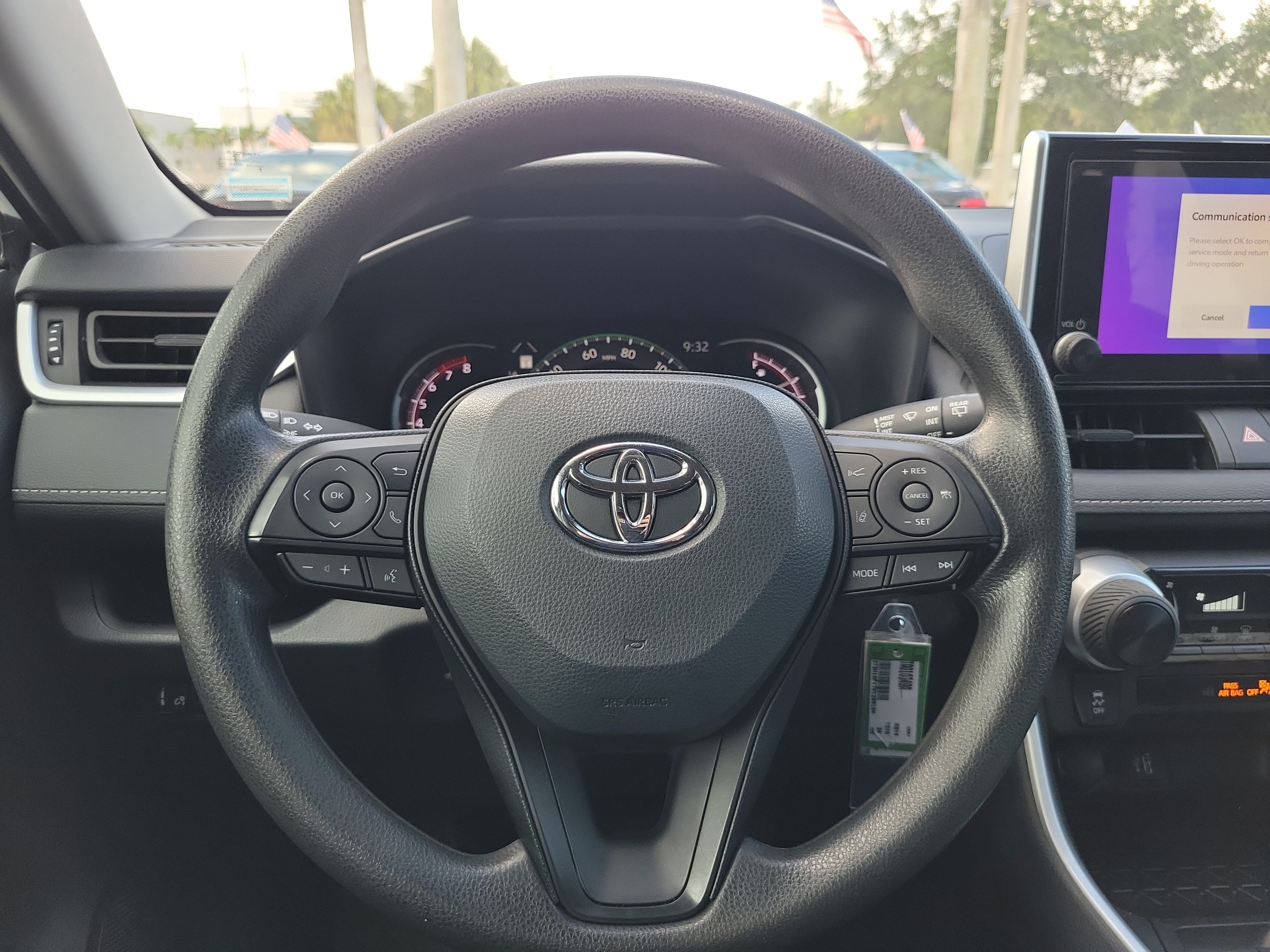 Used 2024 Toyota RAV4 LE FWD image 23