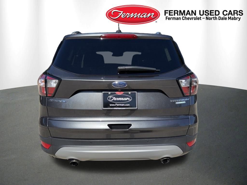 Used 2017 Ford Escape Titanium image 9