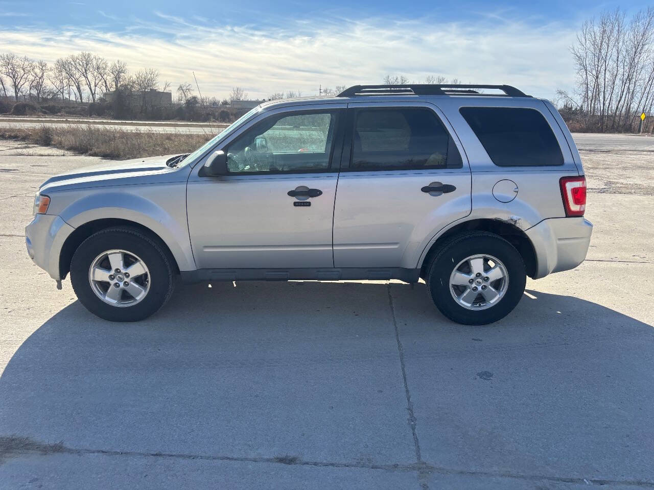 Used 2011 Ford Escape XLT image 10