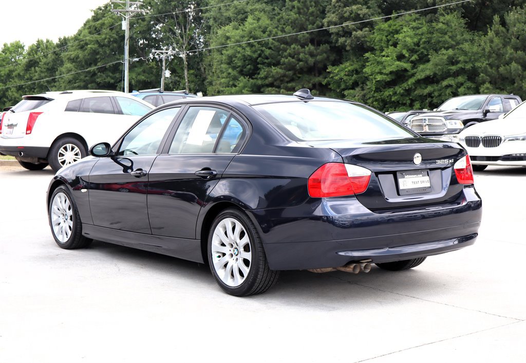 Used 2006 BMW 325xi Sedan AWD/4WD image 5