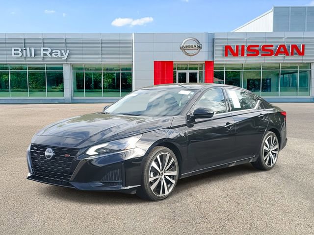 Certified 2025 Nissan Altima 2.5 SR FWD image 2