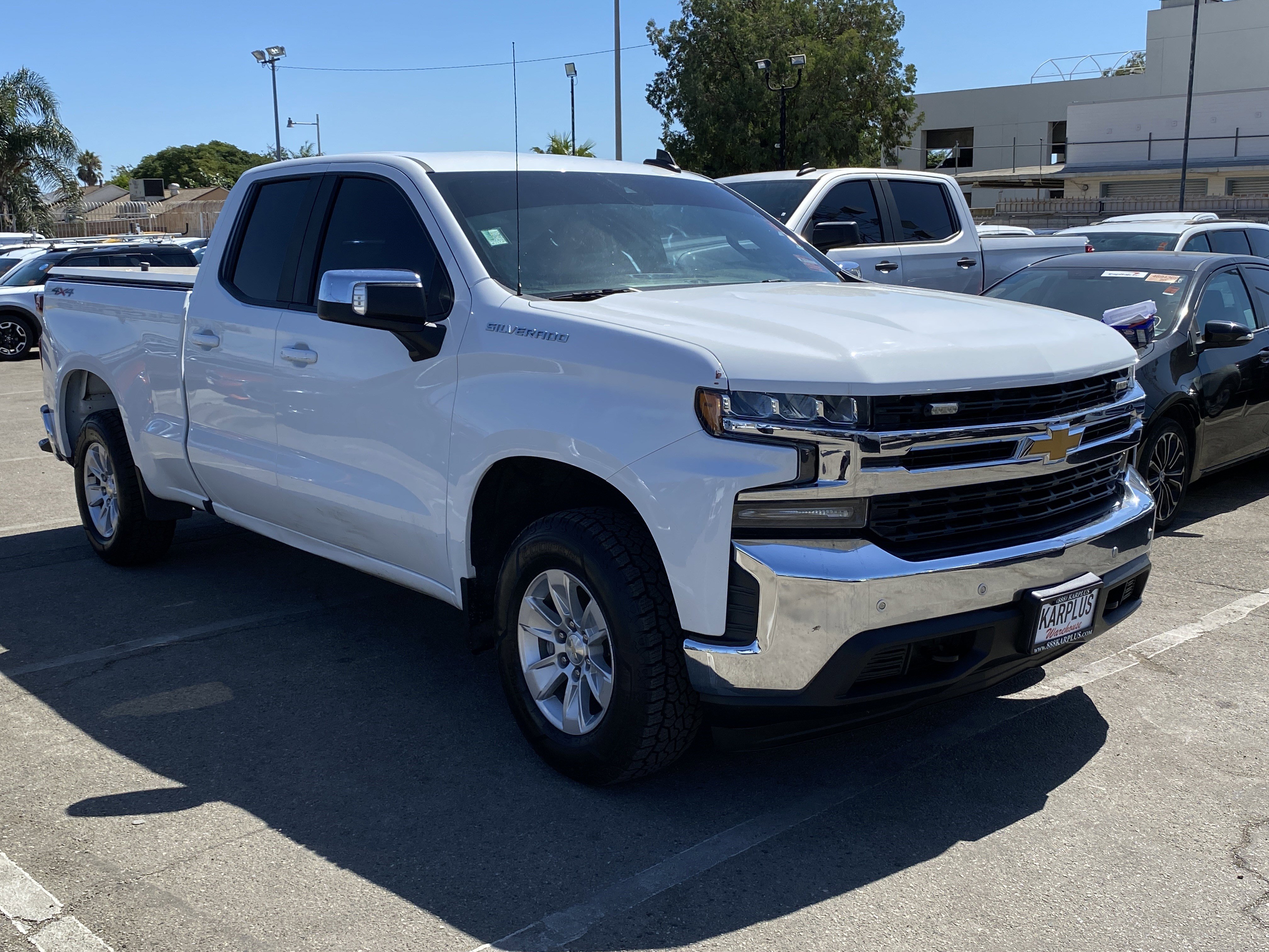 Used 2020 Chevrolet Silverado 1500 LT w/ Convenience Package image 7