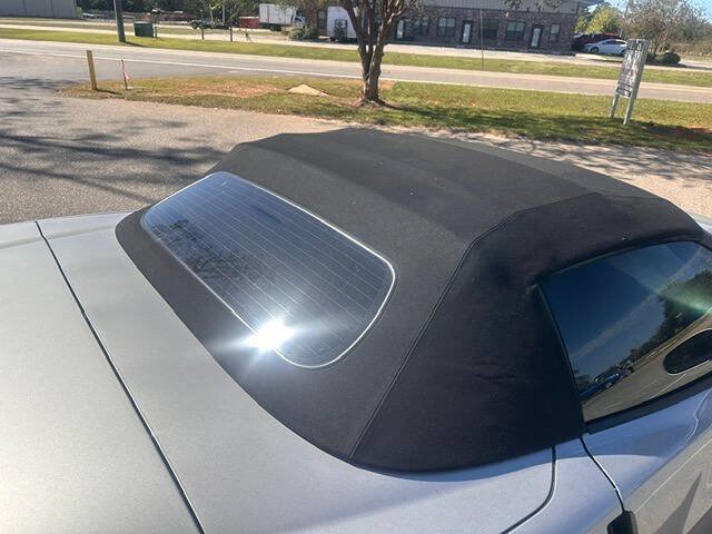 Used 2005 Chevrolet Corvette Convertible w/ Preferred Equipment Group RWD image 14