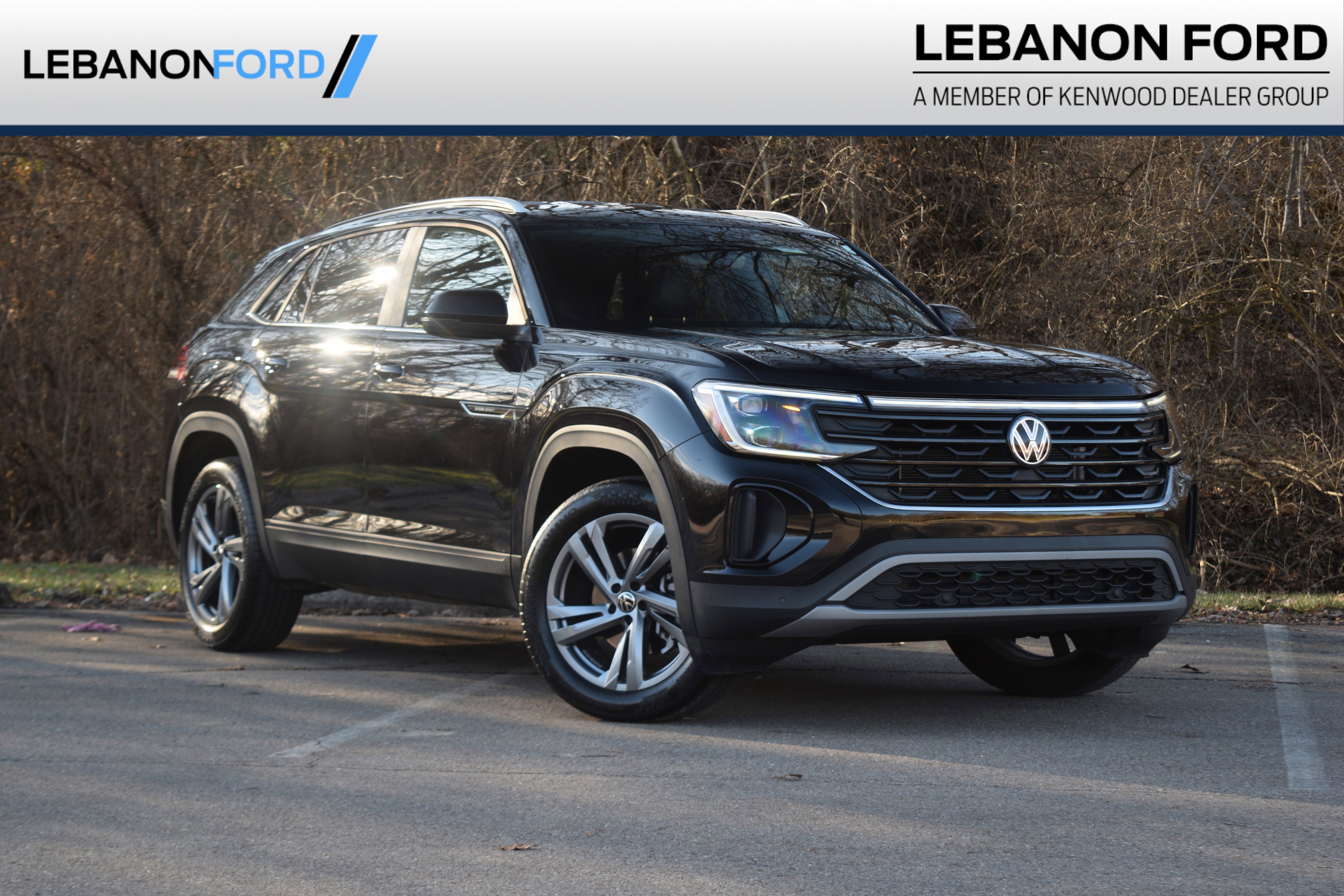 Used 2024 Volkswagen Atlas Cross Sport SE image 1