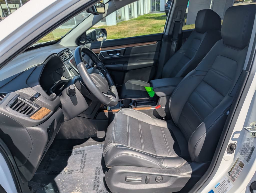Used 2022 Honda CR-V Touring image 16