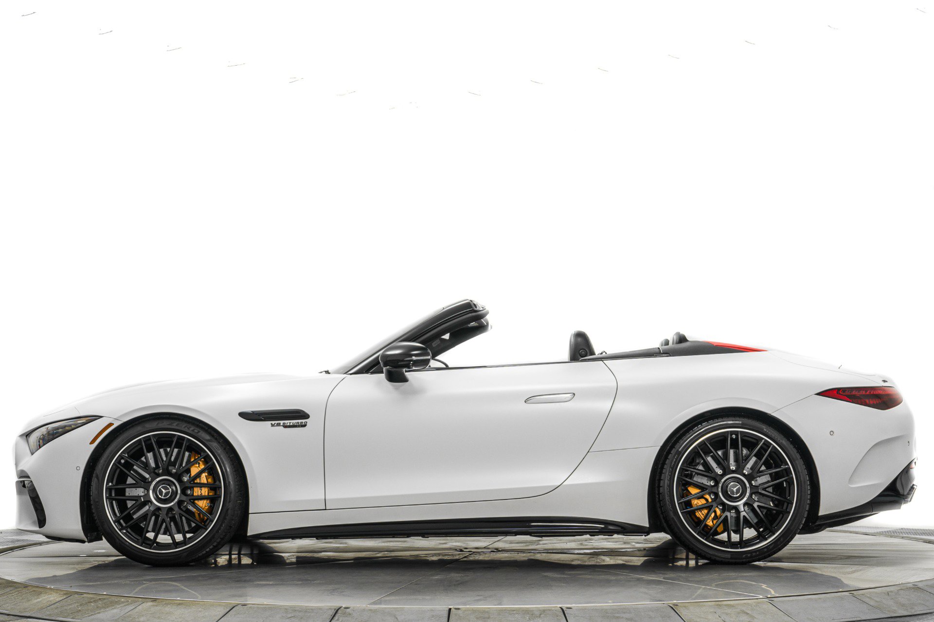 Used 2025 Mercedes-Benz SL 63 AMG S e Performance 4MATIC image 6