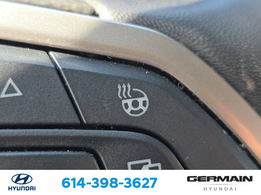Used 2025 Volkswagen Taos S AWD/4WD image 31