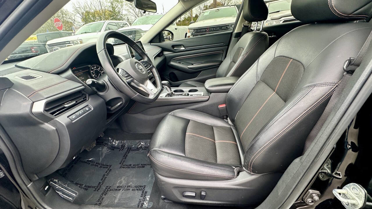 Used 2020 Nissan Altima 2.5 SR image 11