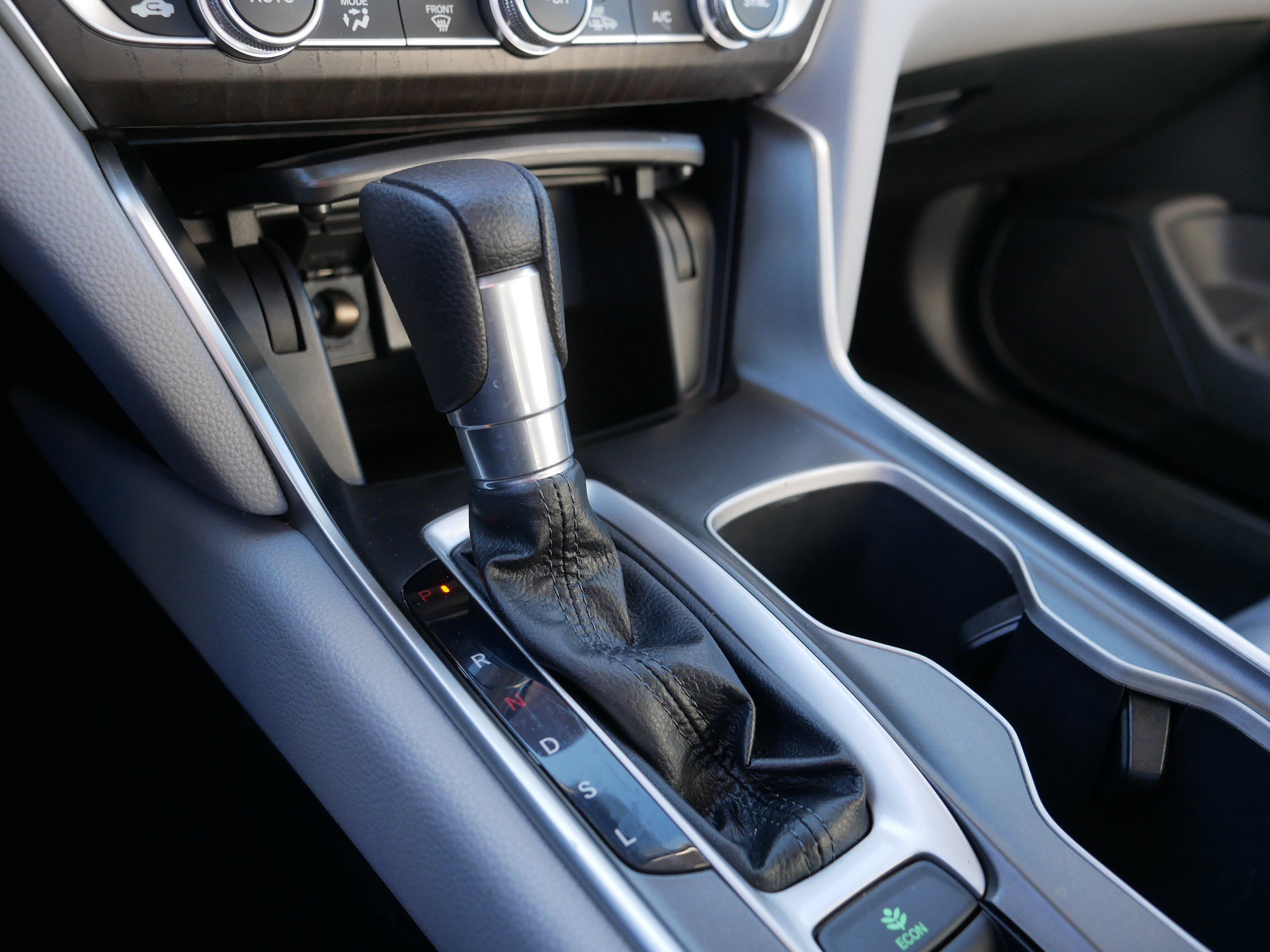 Used 2019 Honda Accord EX image 24