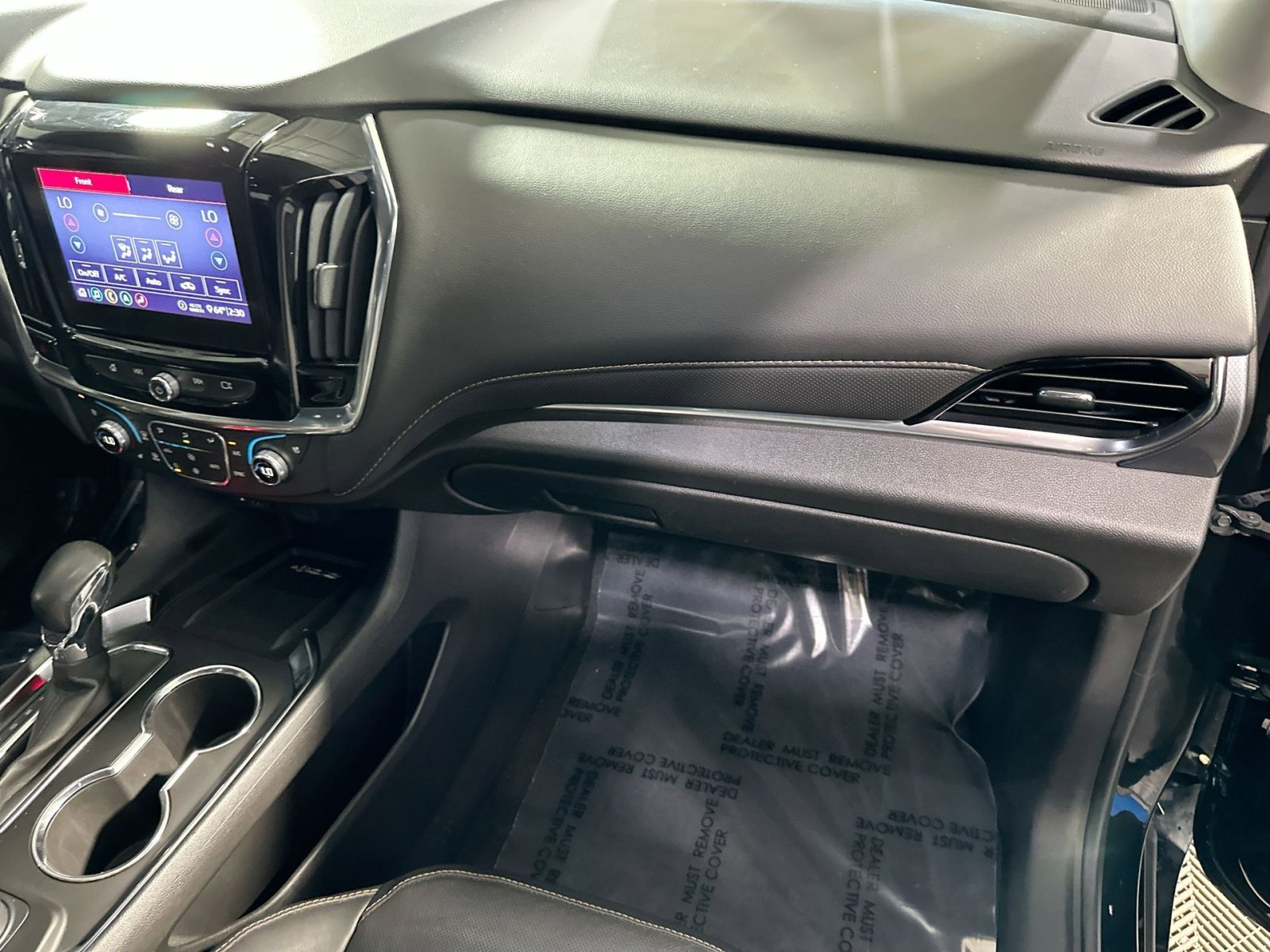 Used 2021 Chevrolet Traverse Premier w/ Redline Edition image 37