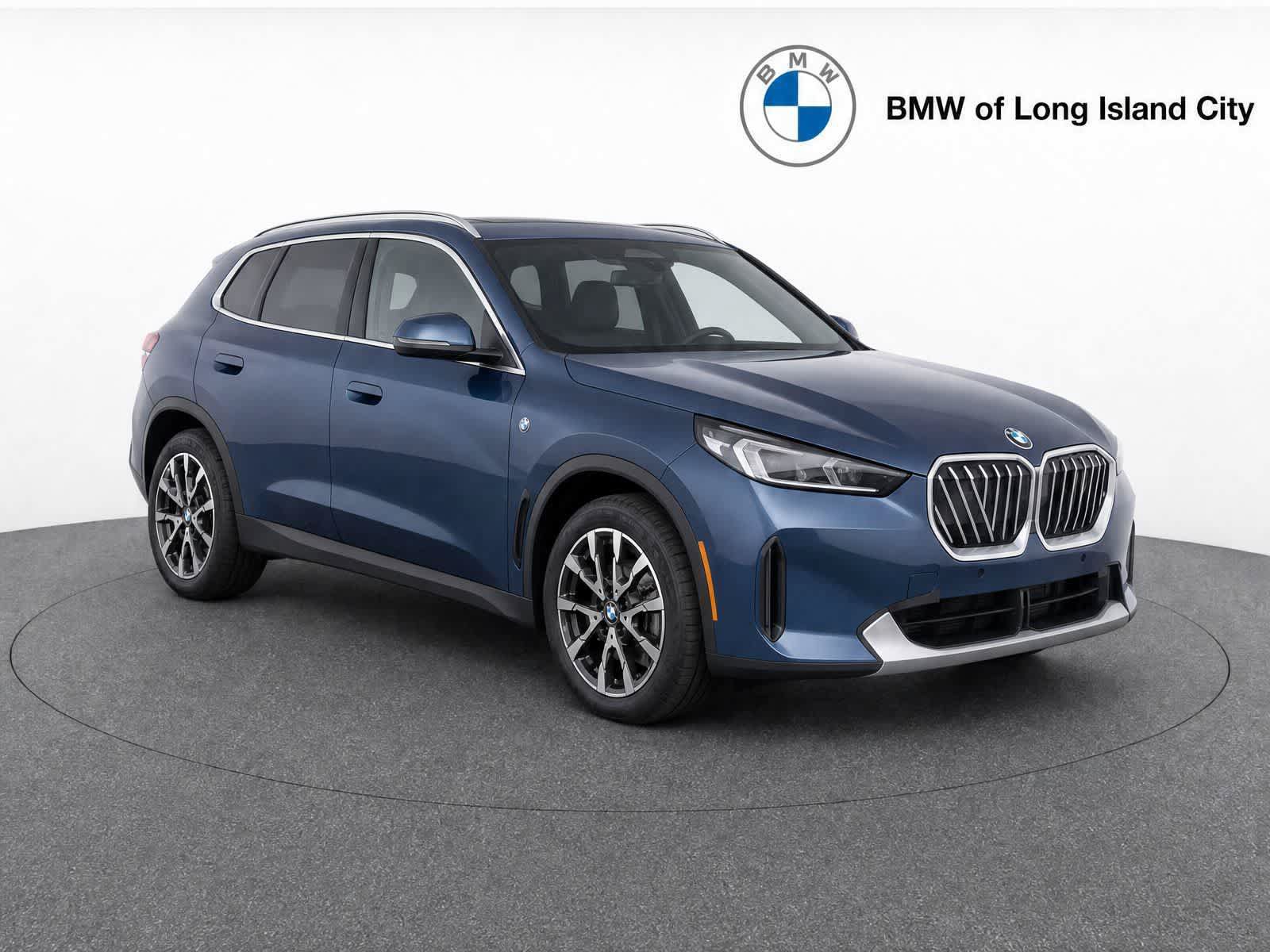 New 2026 BMW X3 xDrive30i w/ Premium Package AWD/4WD image 1