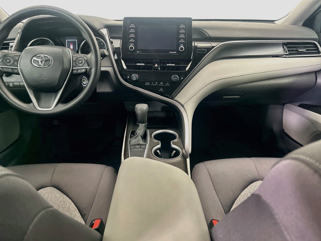 Used 2024 Toyota Camry LE FWD image 13