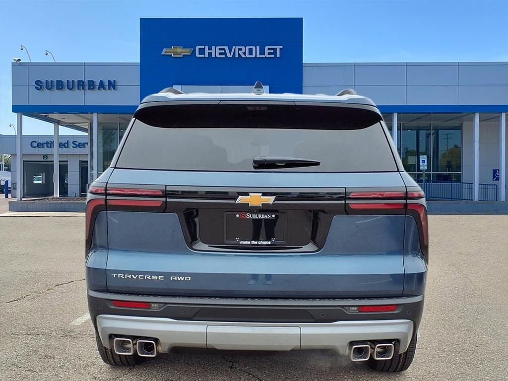New 2026 Chevrolet Traverse LT w/ Driver Confidence Package image 5