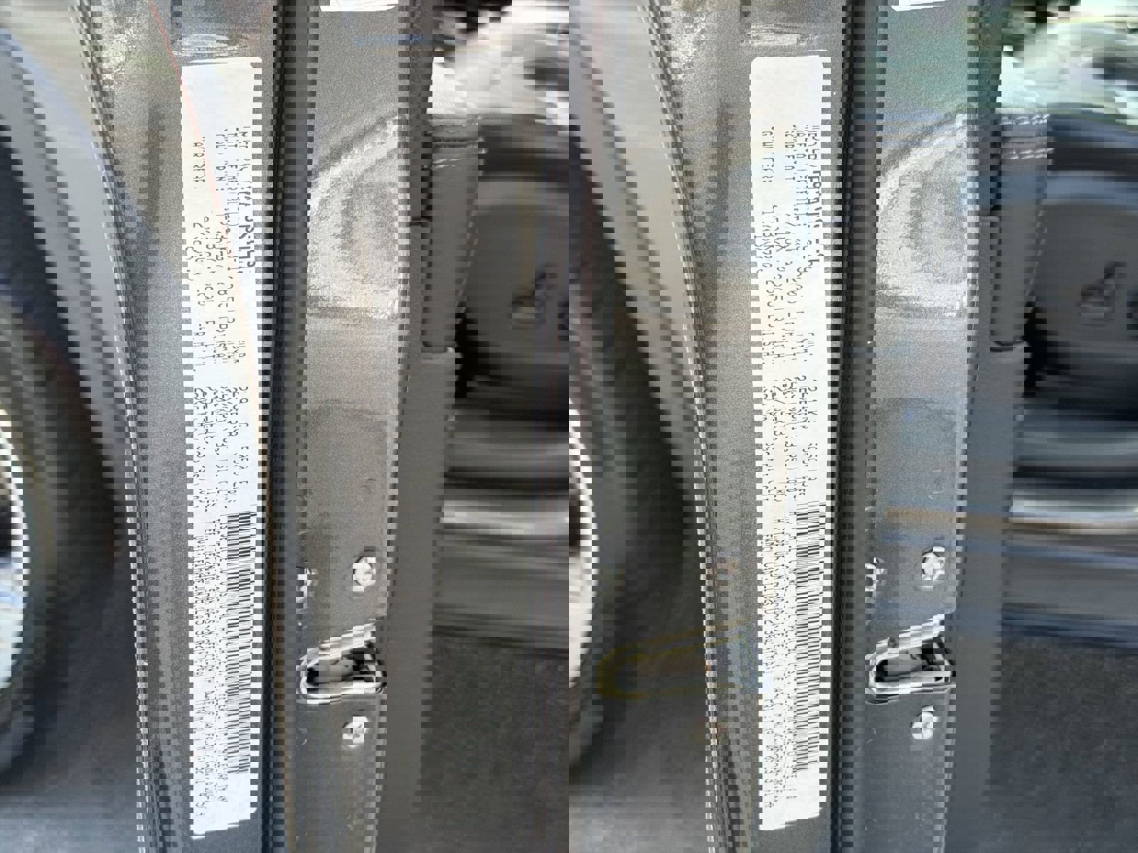 Used 2020 Jeep Cherokee Limited image 34