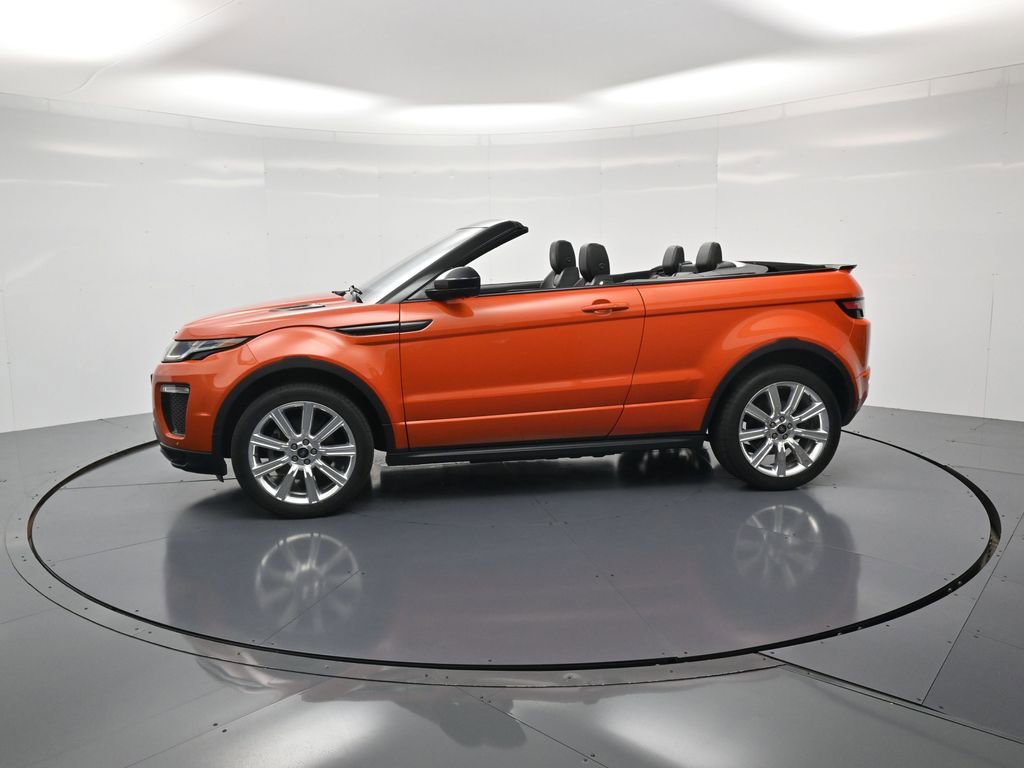 Used 2018 Land Rover Range Rover Evoque HSE Dynamic AWD/4WD image 2