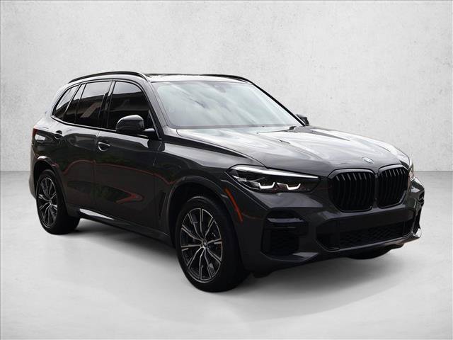 Used 2023 BMW X5 M50i w/ Parking Assistance Package AWD/4WD image 4
