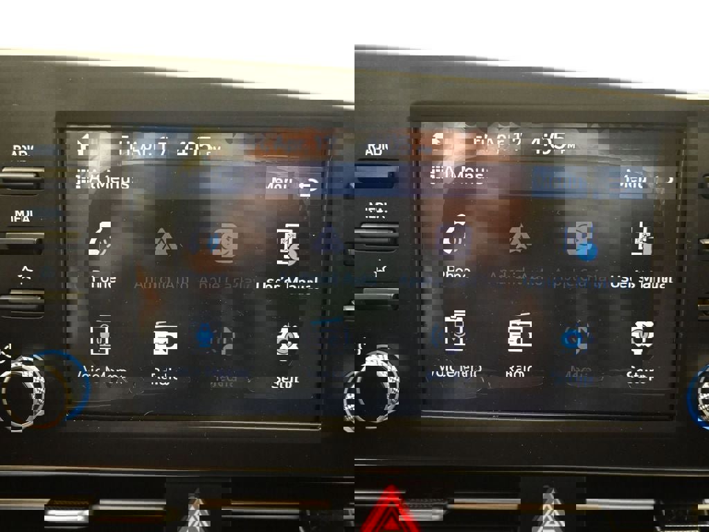 Certified 2021 Hyundai Elantra SE image 12