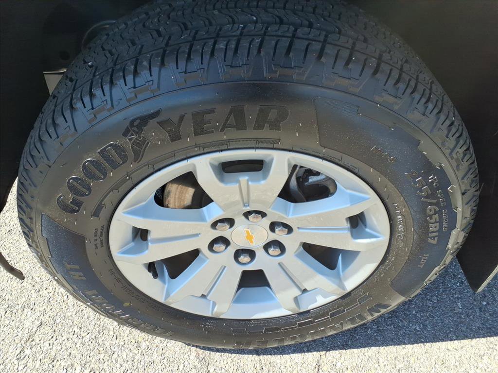 Used 2022 Chevrolet Colorado LT w/ LT Convenience Package AWD/4WD image 10