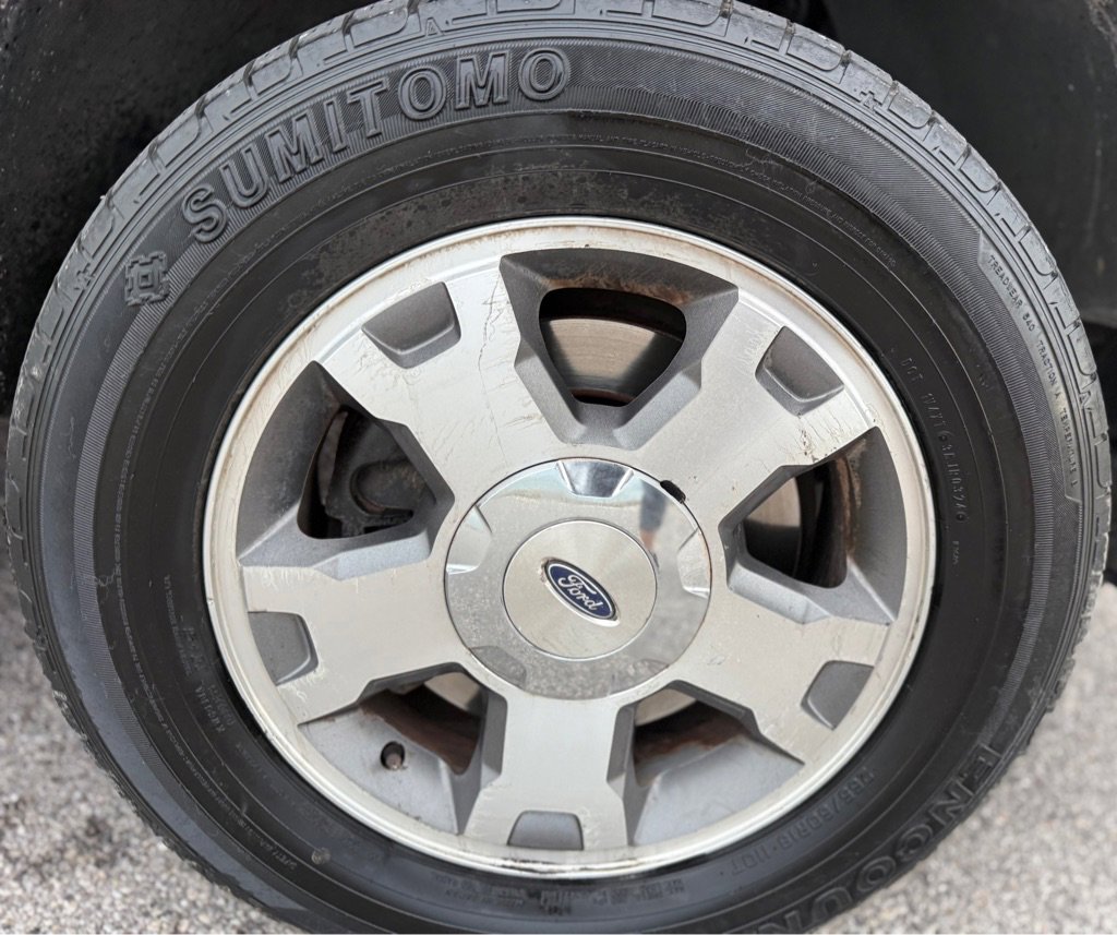 Used 2010 Ford F150 STX image 16
