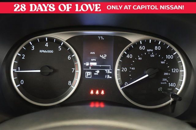 New 2025 Nissan Kicks Play S image 13