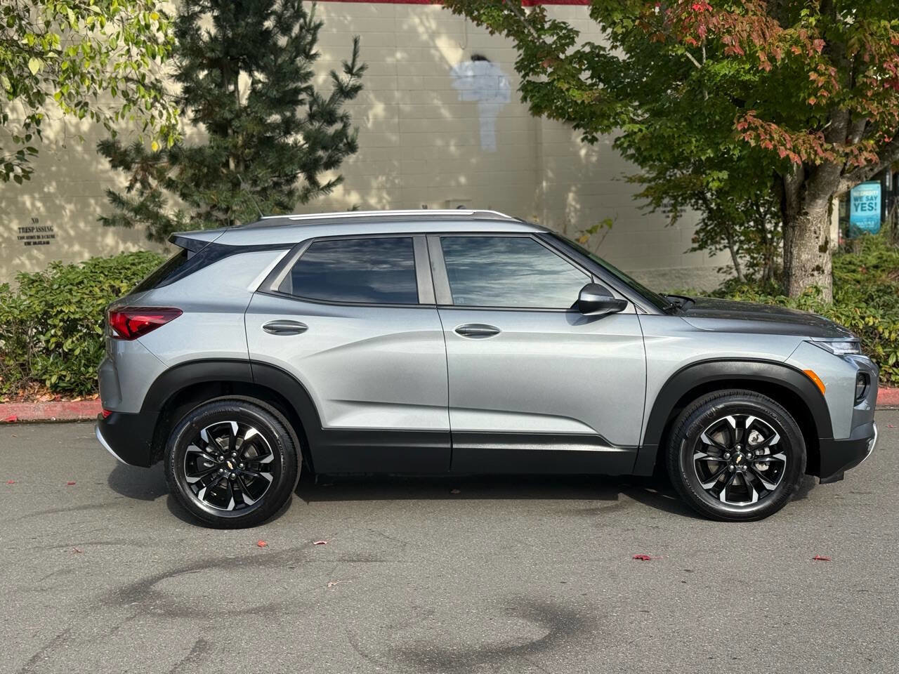 Used 2023 Chevrolet TrailBlazer LT image 4