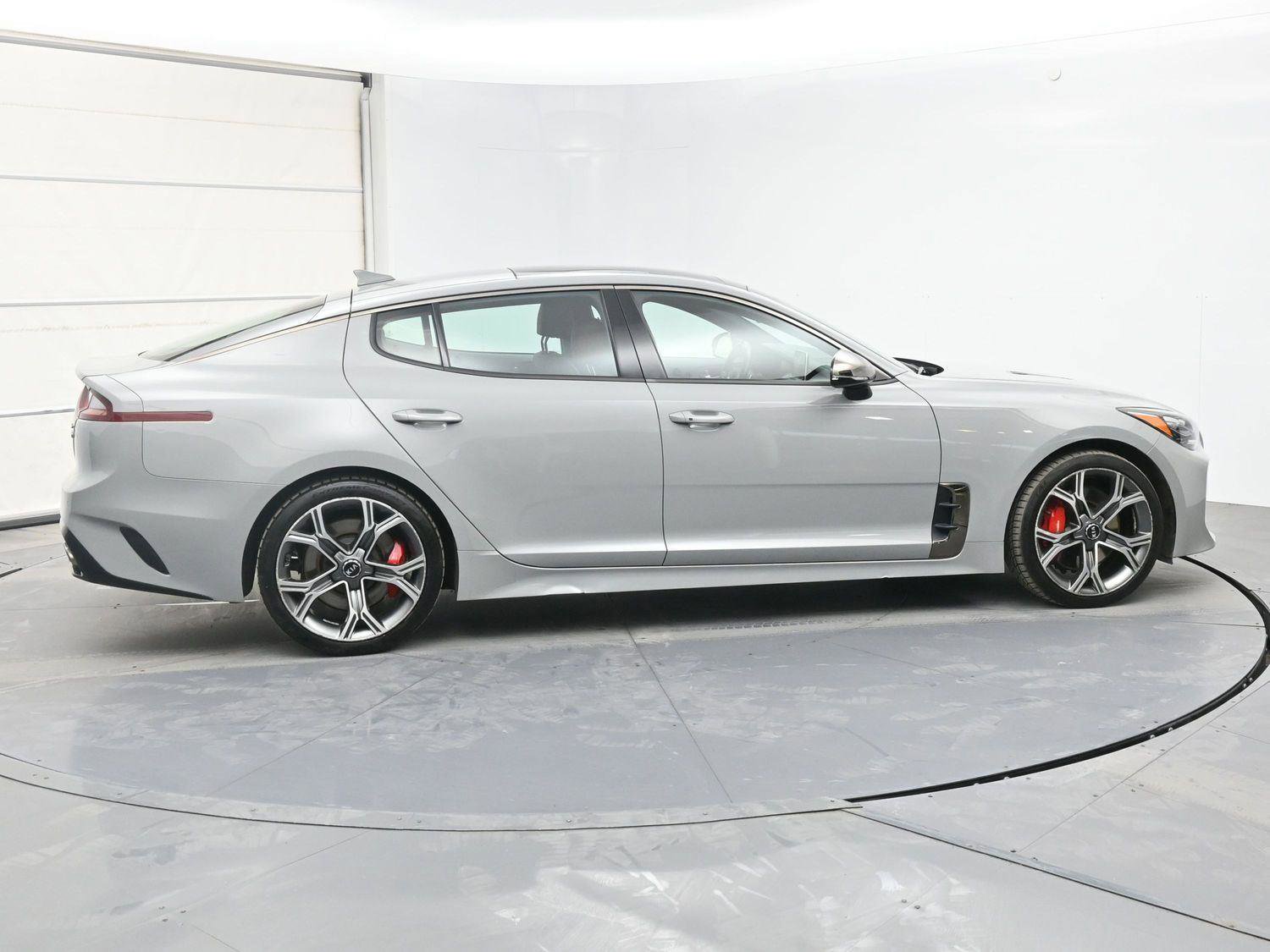 Used 2019 Kia Stinger GT1 image 27