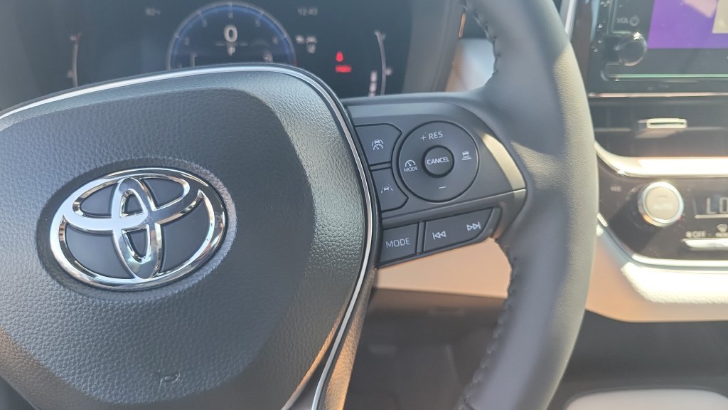 New 2027 Toyota Corolla SE FWD image 18