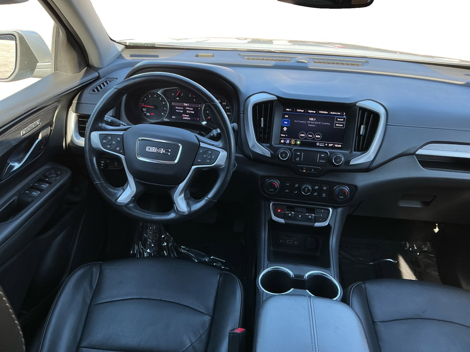 Used 2022 GMC Terrain SLT image 15