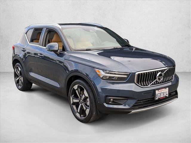 Used 2019 Volvo XC40 T5 Inscription AWD/4WD image 3