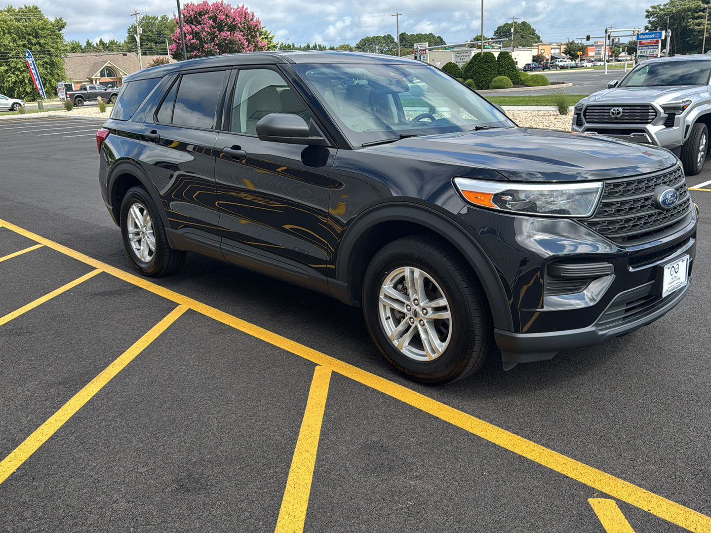 Used 2023 Ford Explorer 4WD