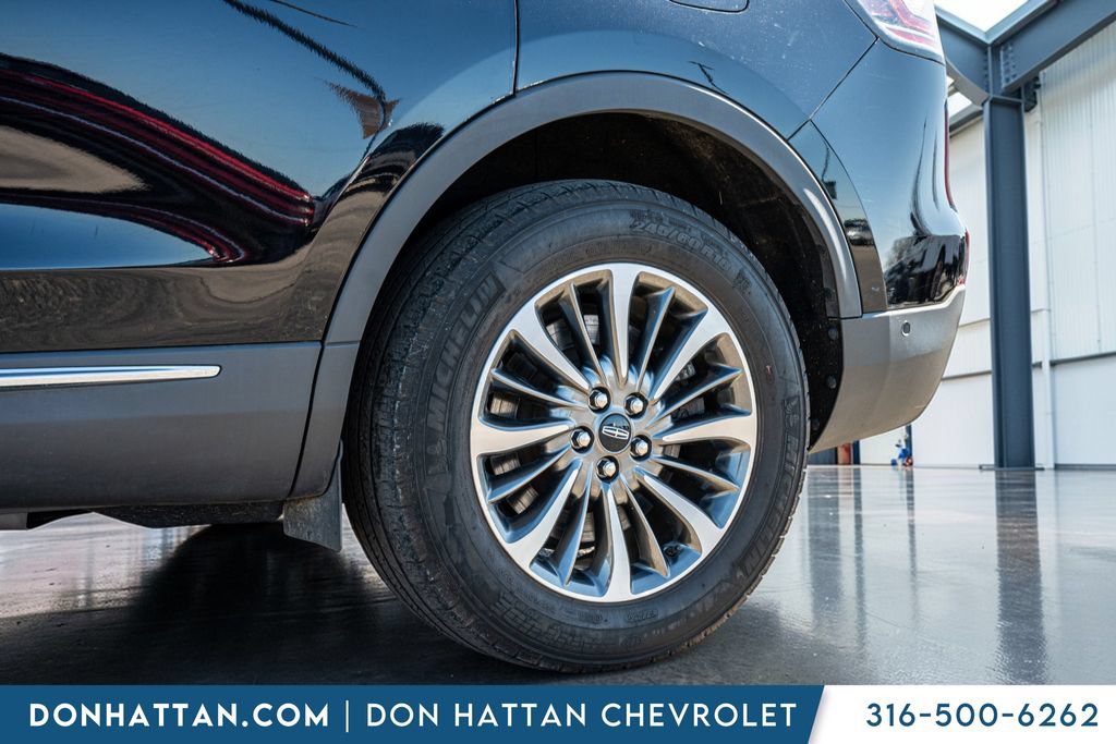 Used 2023 Lincoln Nautilus Reserve AWD/4WD image 44