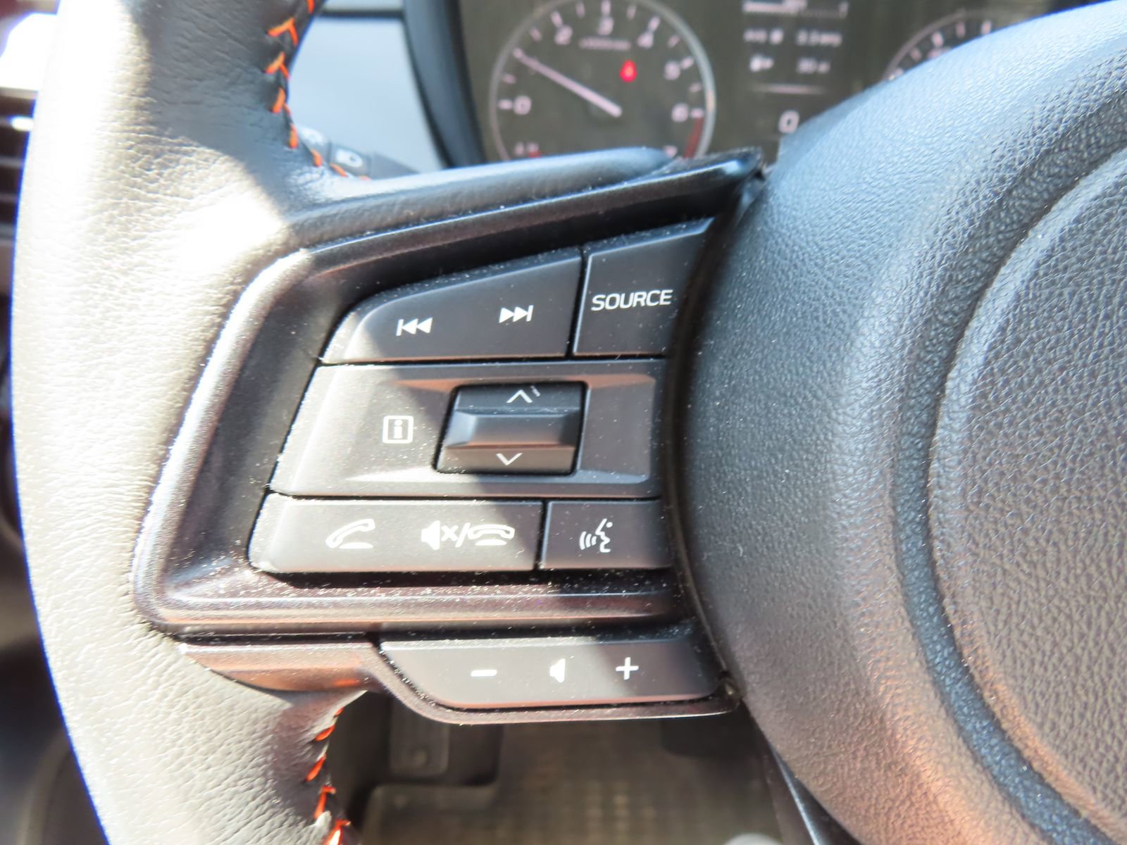 Used 2024 Subaru Crosstrek 2.5i Limited image 18