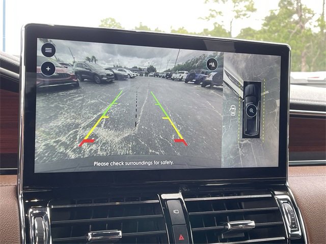 Used 2022 Lincoln Navigator Reserve image 23