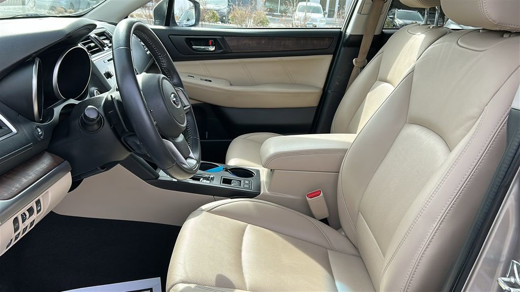 Used 2018 Subaru Outback 3.6R Limited image 11