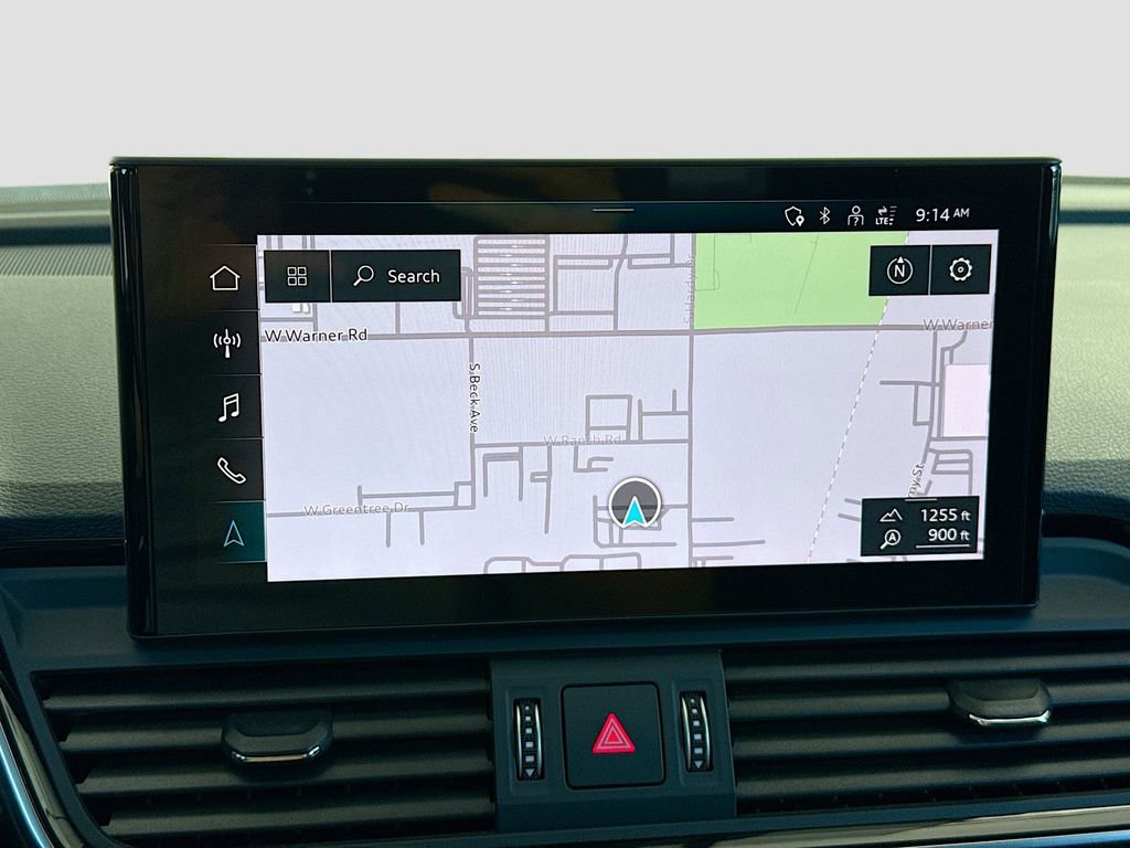 Used 2023 Audi Q5 e Premium Plus w/ Premium Plus Package image 16